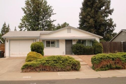 9263 Kliever Way, Elk Grove, CA 95624-2452