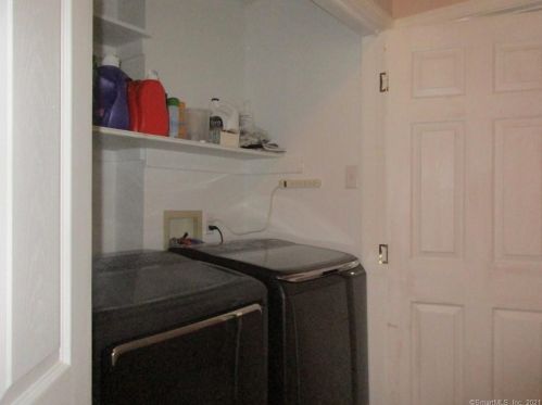70 Longmeadow Dr, Torrington CT  06790-4100 exterior