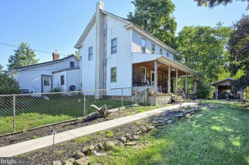400 Winding Rd, York, PA 17315-2804