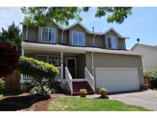 3608 Ivy Dr, Newberg, OR 97132-8615