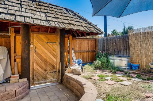 319 Exposition Ave, Denver CO  80209-4115 exterior