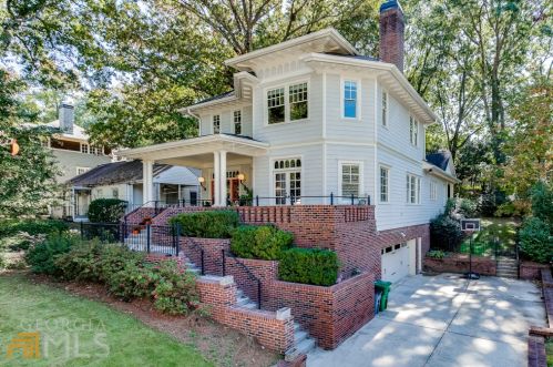 1331 Chalmette Dr, Atlanta, GA 30306-2527