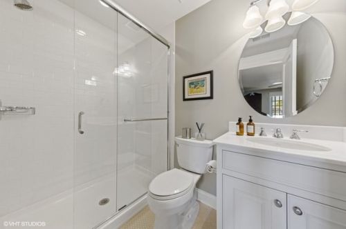 34 Gilbert Ave, Willowbrook IL  60514-1140 exterior