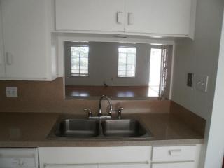 819 Ripple Creek Dr, Houston TX  77057-1015 exterior