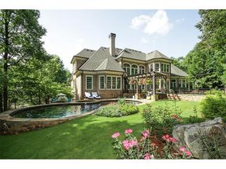 2853 Thurleston Ln, Duluth, GA 30097-6200