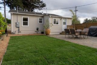 1081 Hilby Ave, Seaside, CA 93955-5442