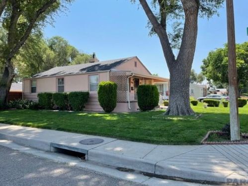 402 Alma Ave, Pueblo, CO 81004-1304