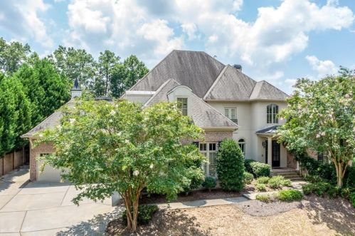 552 Brendlynn Ct, Suwanee, GA 30024-7557