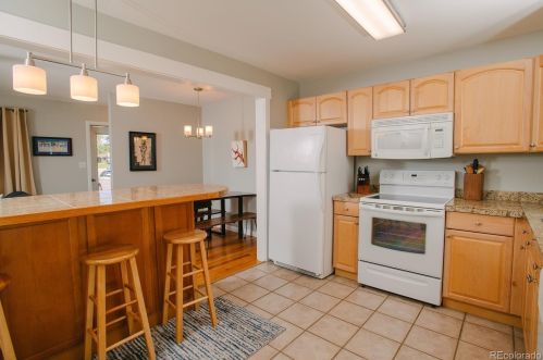 4720 Yale Ave, Denver CO  80222-6539 exterior