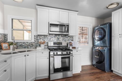 1150 Bates Pkwy, Englewood CO  80113-1777 exterior