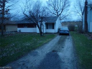 8262 Rushton Dr, Concord Township, OH 44060-2025