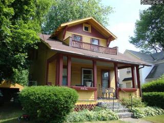 49 Axtell Ave, Concord Township, OH 44077-3206
