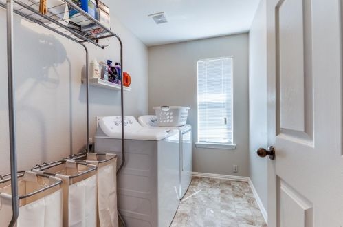 403 Canadian Trl, Midlothian TX  76063-7563 exterior