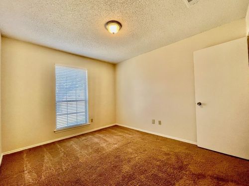 7208 Rdg Rd, Fort Worth TX  76133-7726 exterior