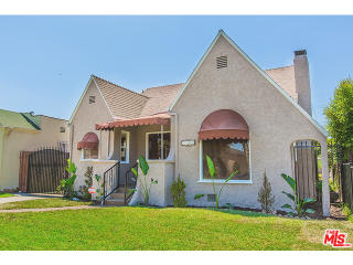 7307 Brighton Ave, Los Angeles, CA 90047-2208