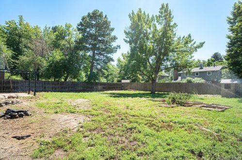 11100 Wesley Ave, Denver CO  80014-1741 exterior