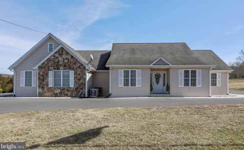 275 Tupelo Loop, Springfield, WV 26763-5259