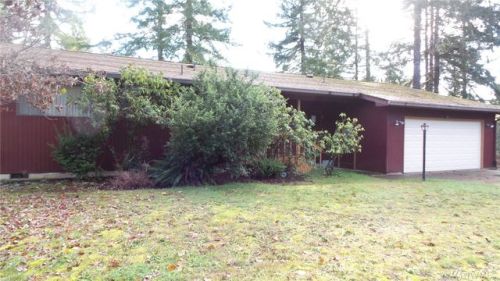 221 Michelle Dr, Union, WA 98592-9713