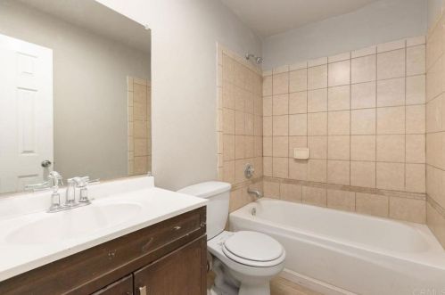 172 Palomar St, Chula Vista CA  91911-3433 exterior