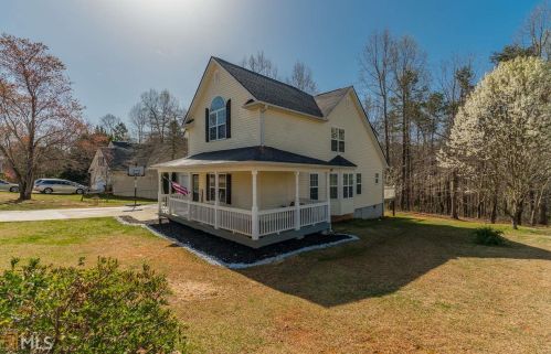 160 Sassafras Ln, Mount Airy, GA 30563-3664