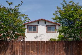 4142 Avenue 40, Los Angeles, CA 90065-3802