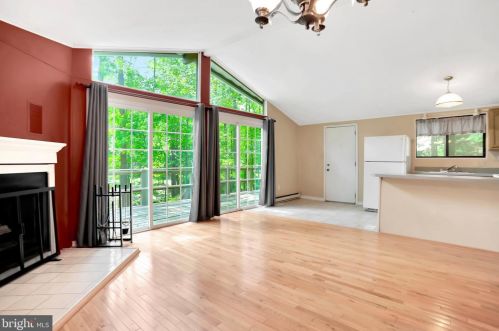 112 Algonquin Trl, Hedgesville WV  25427-5568 exterior