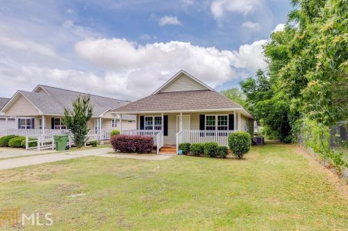 319 Proctor St, Statesboro, GA 30458-1344