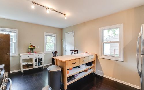 1244 James Ave, Saint Paul MN  55105-2946 exterior