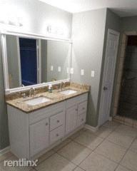 2933 Billy Cross Dr, Memphis TN  38138-7174 exterior