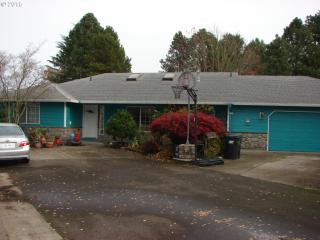 345 Ben Brown Ln, Woodburn, OR 97071-5507