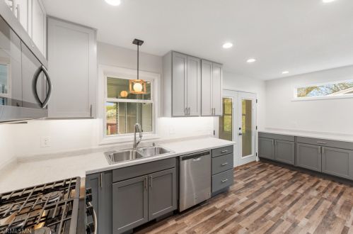 3642 Mckinley St, Minneapolis MN  55418-1513 exterior