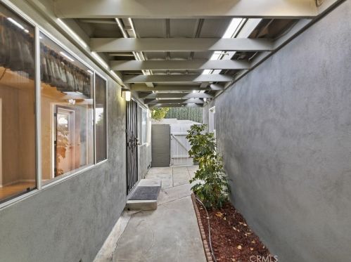 3506 Roslyn St, Riverside CA  92504-3535 exterior