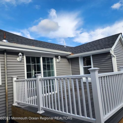 86 Kennedy Ave, Cliffwood, NJ 07721-1163