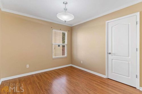 5665 Baffin Rd, Atlanta GA  30349-7051 exterior