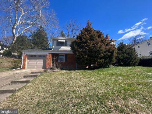 2231 Emporia St, Woodbridge, VA 22191-2554