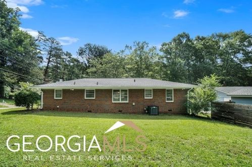3305 Flowers Dr, Atlanta GA  30337-1001 exterior