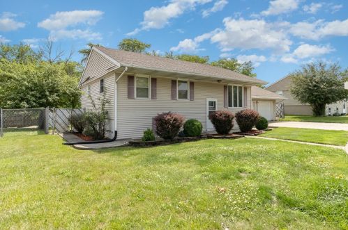 7909 Whitcomb St, Gary, IN 46410-4366