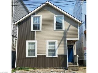 2169 6 St, Cleveland OH  44113-3645 exterior