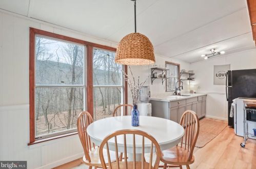 1195 Warden Lake A B Dr, Wardensville WV  26851-8192 exterior