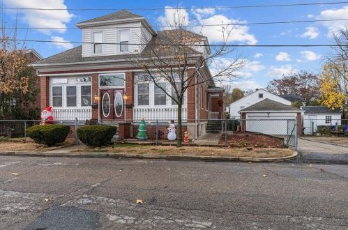 20 Jane St, Providence, RI 02904-5043