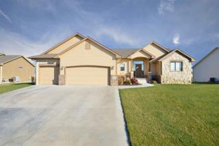 2212 Michelle St, Wichita, KS 67207-6690