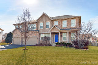 800 Mystic Ct, Oswego, IL 60543-2204