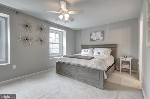 6369 Buffie Ct, Springfield VA  22015-3401 exterior