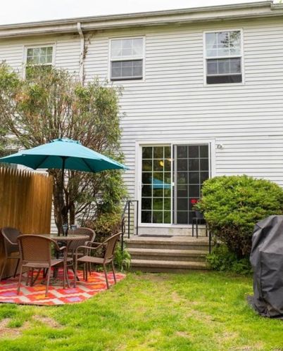 49 Athol St, Killingly CT  06239-1906 exterior