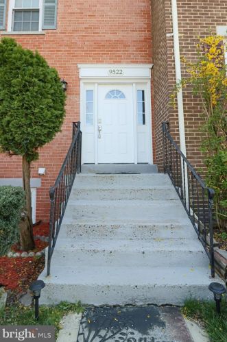 9522 Unity Ln, Lorton, VA 22079-4328