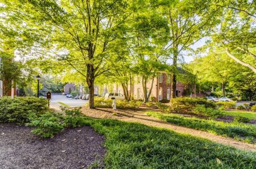 18 Kings Walk, Atlanta, GA 30307-1206