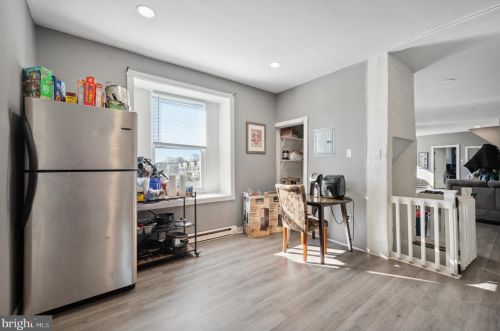 630 Chelten Ave, Philadelphia PA 19126-3824 exterior