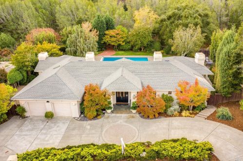 11 Westgate Dr, San Rafael, CA 94903-1006