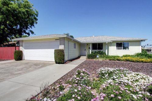 10691 Audubon Way, Rancho Cordova, CA 95670-3943