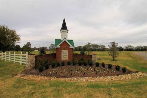 4313 Whirlaway Dr, Murfreesboro, TN 37127-6533